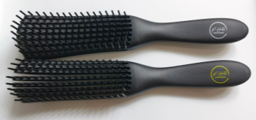 Detangle Brush